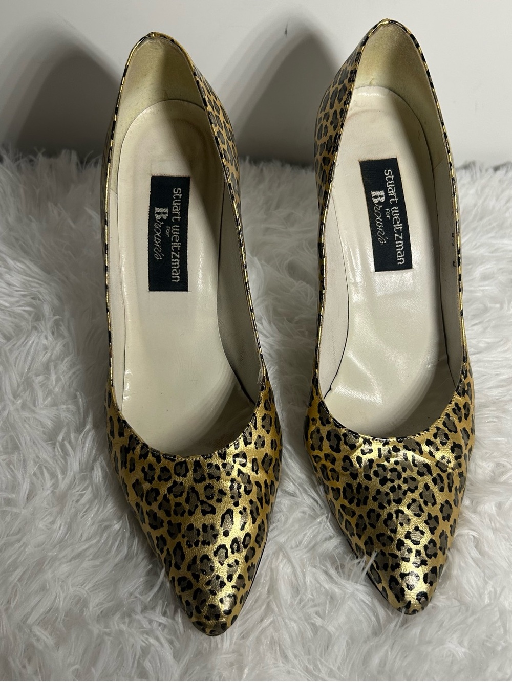 Stuart Weitzman Gold Leopard Print Pointed-Toe Pumps